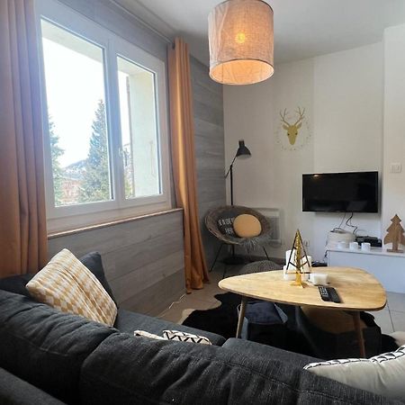 Jaune Genepi - 4 Personnes - 49M2 Et 17M2 Terrasse Валуар Экстерьер фото